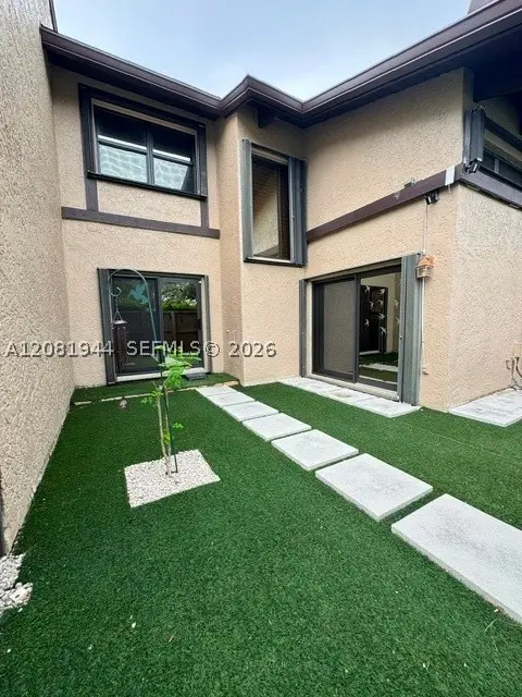 1840 Bayberry Dr, Pembroke Pines, FL 33024 - #1