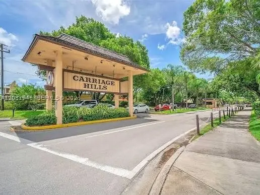 301 Cambridge Rd #306, Hollywood, FL 33024 - #2