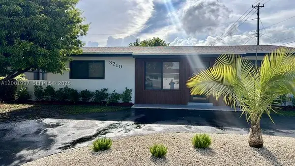 3210 SW 94th Ct, Miami, FL 33165