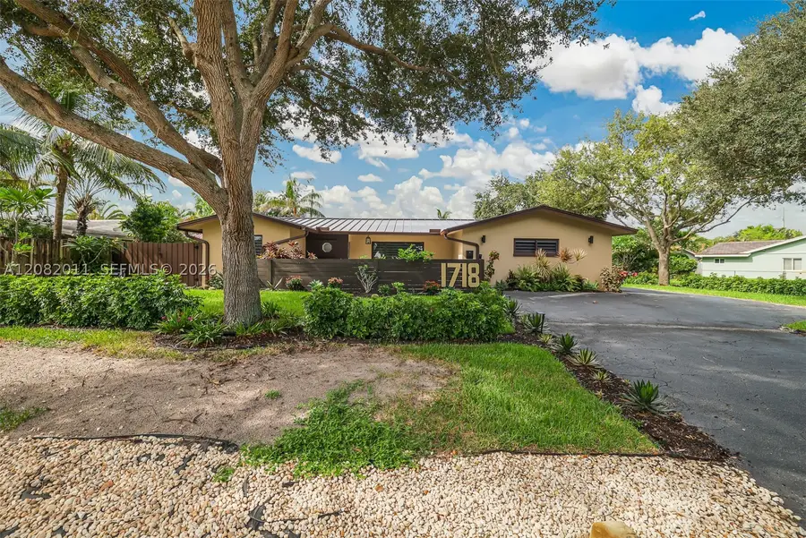 1718 NE 58th St, Fort Lauderdale, FL 33334 - #2