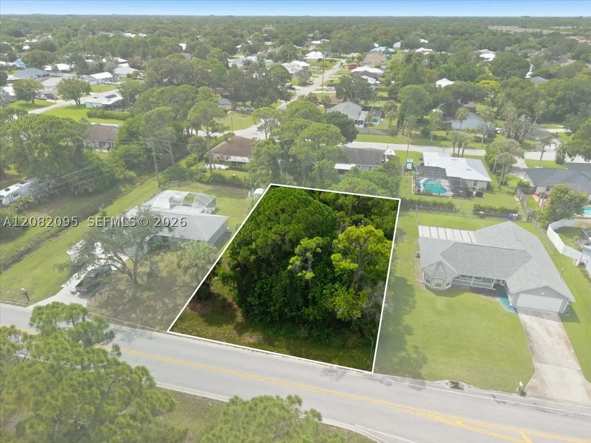 1855 SW 17th Ln Sw, Vero Beach, FL 32962 - #1