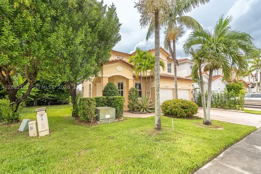 7670 NW 113th Path, Doral, FL 33178 - #2