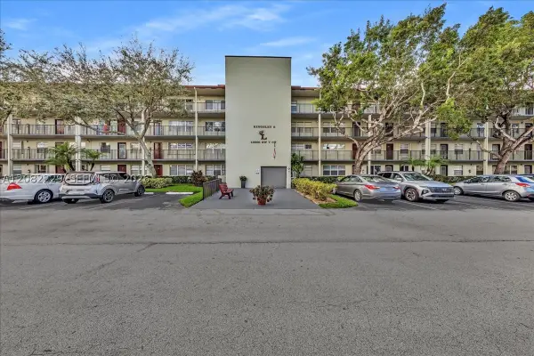 13250 SW 7th Ct #210L, Pembroke Pines, FL 33027