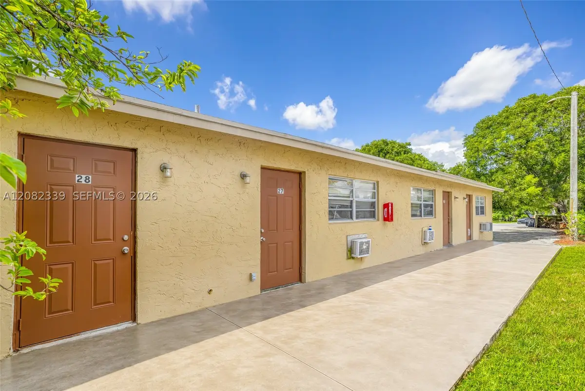 920 S K St, Lake Worth, FL 33460 - #1