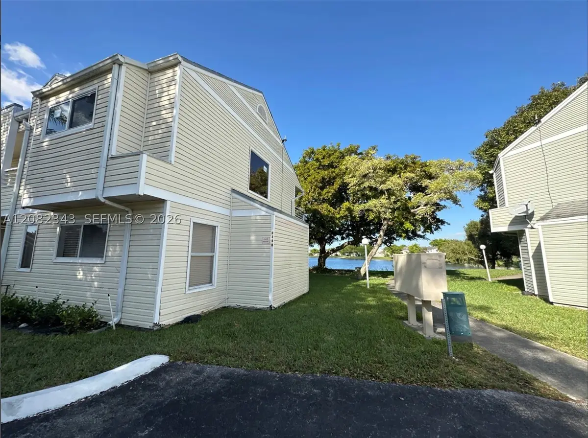 3405 NW 44th St #204, Oakland Park, FL 33309 - #1