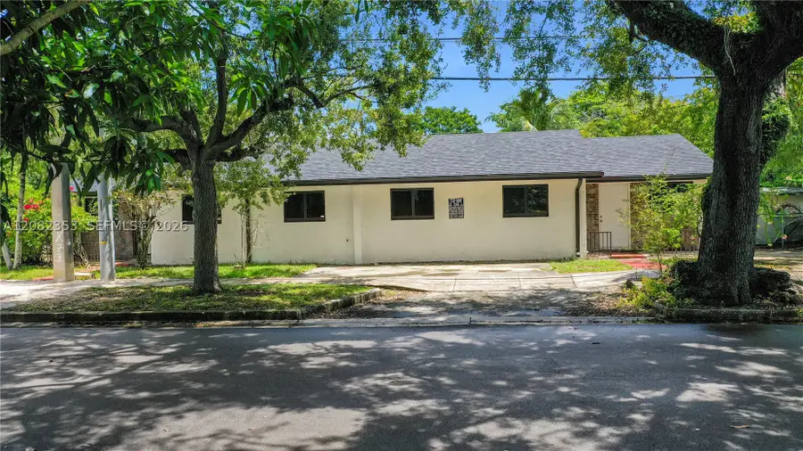 3471/3473 Plaza St, Miami, FL 33133 - #2
