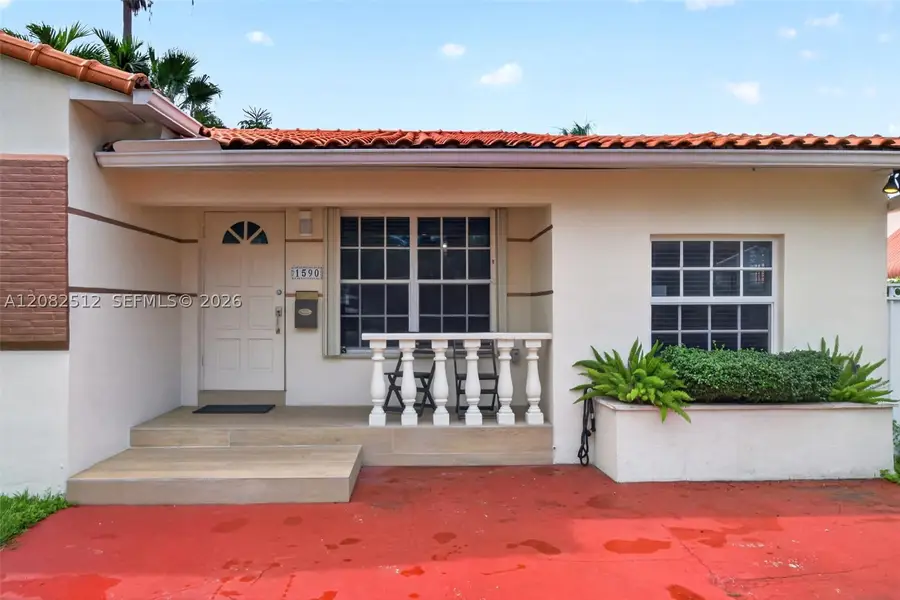1590 NE 110th St, Miami, FL 33161 - #2