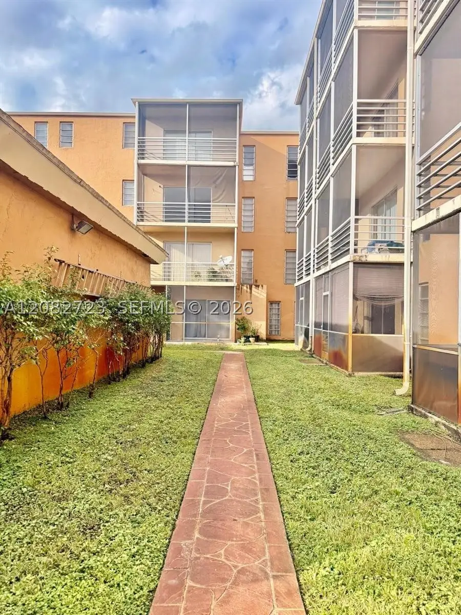 4848 NW 24th Ct #203, Lauderdale Lakes, FL 33313 - #3