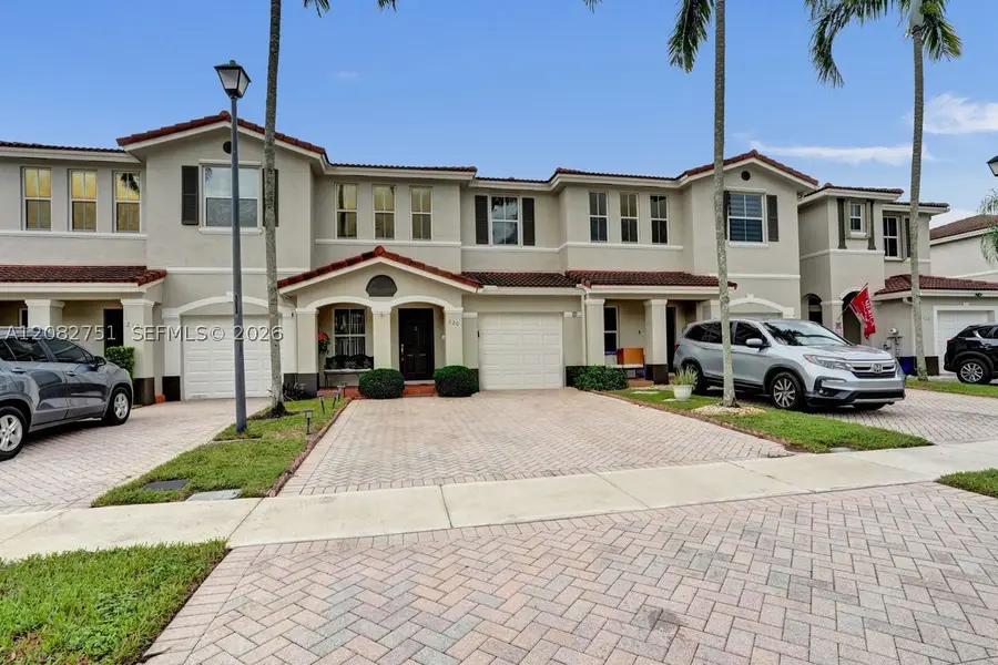 220 Riverwalk Cir, Sunrise, FL 33326 - #2
