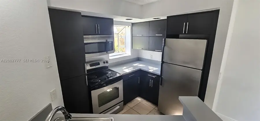 3380 N Pinewalk Dr N #1111, Margate, FL 33063 - #2