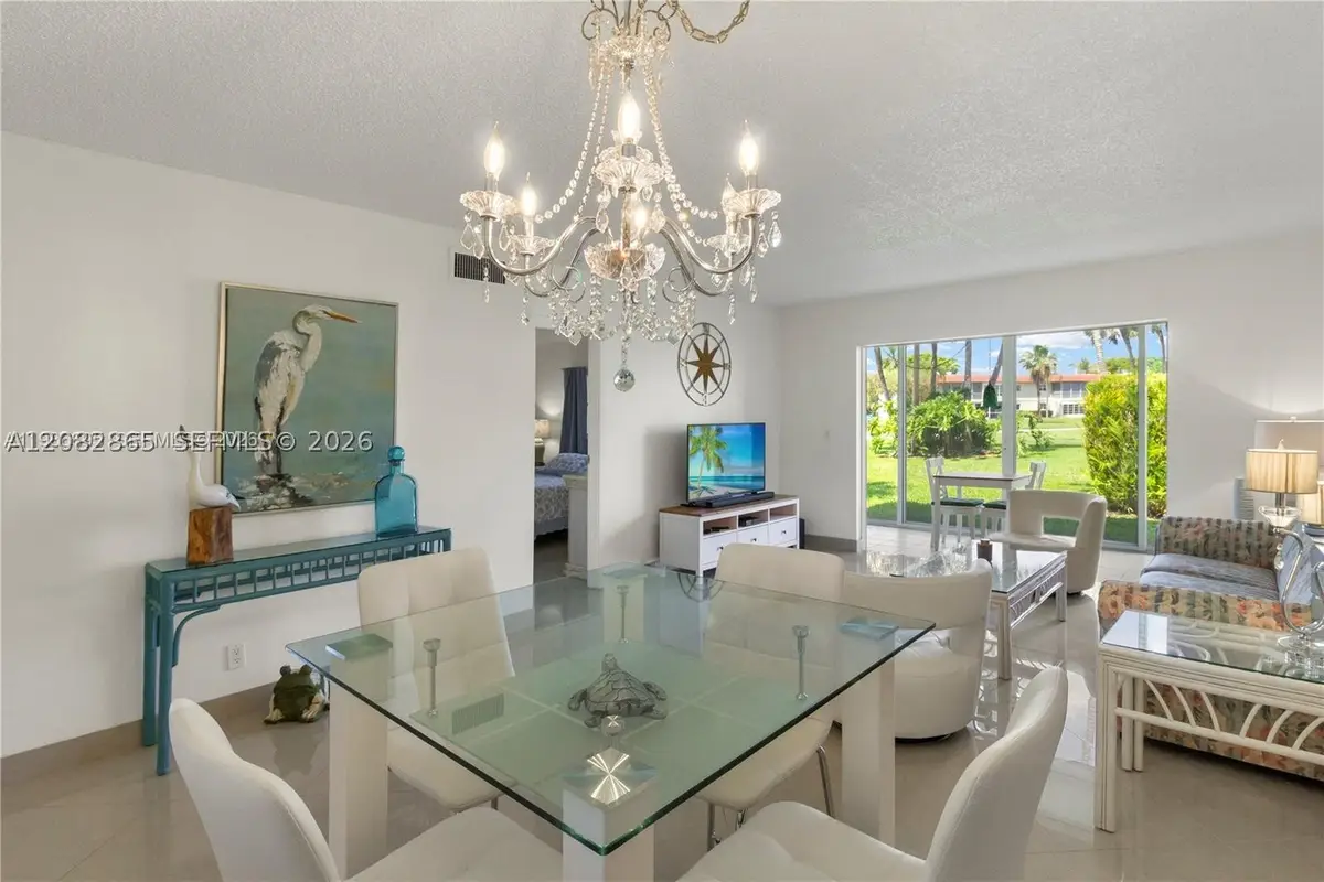 3 Abbey Ln #101, Delray Beach, FL 33446 - #1