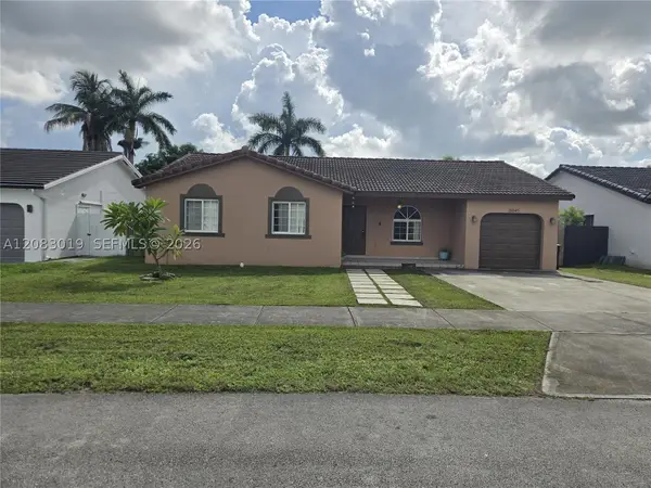 18045 SW 154th Pl, Miami, FL 33187