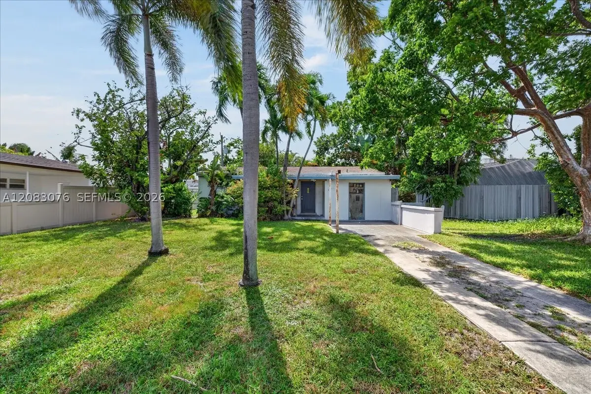 5619 NE 6th Ave, Oakland Park, FL 33334 - #1