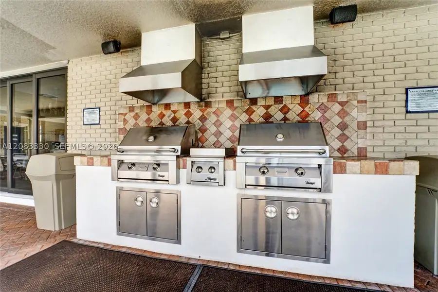 130 Cypress Club Dr #302, Pompano Beach, FL 33060 - #3