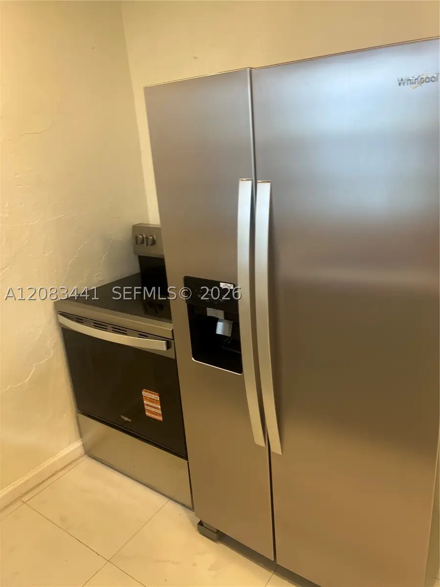 445-47 NE 69th St #b, Miami, FL 33138 - #3