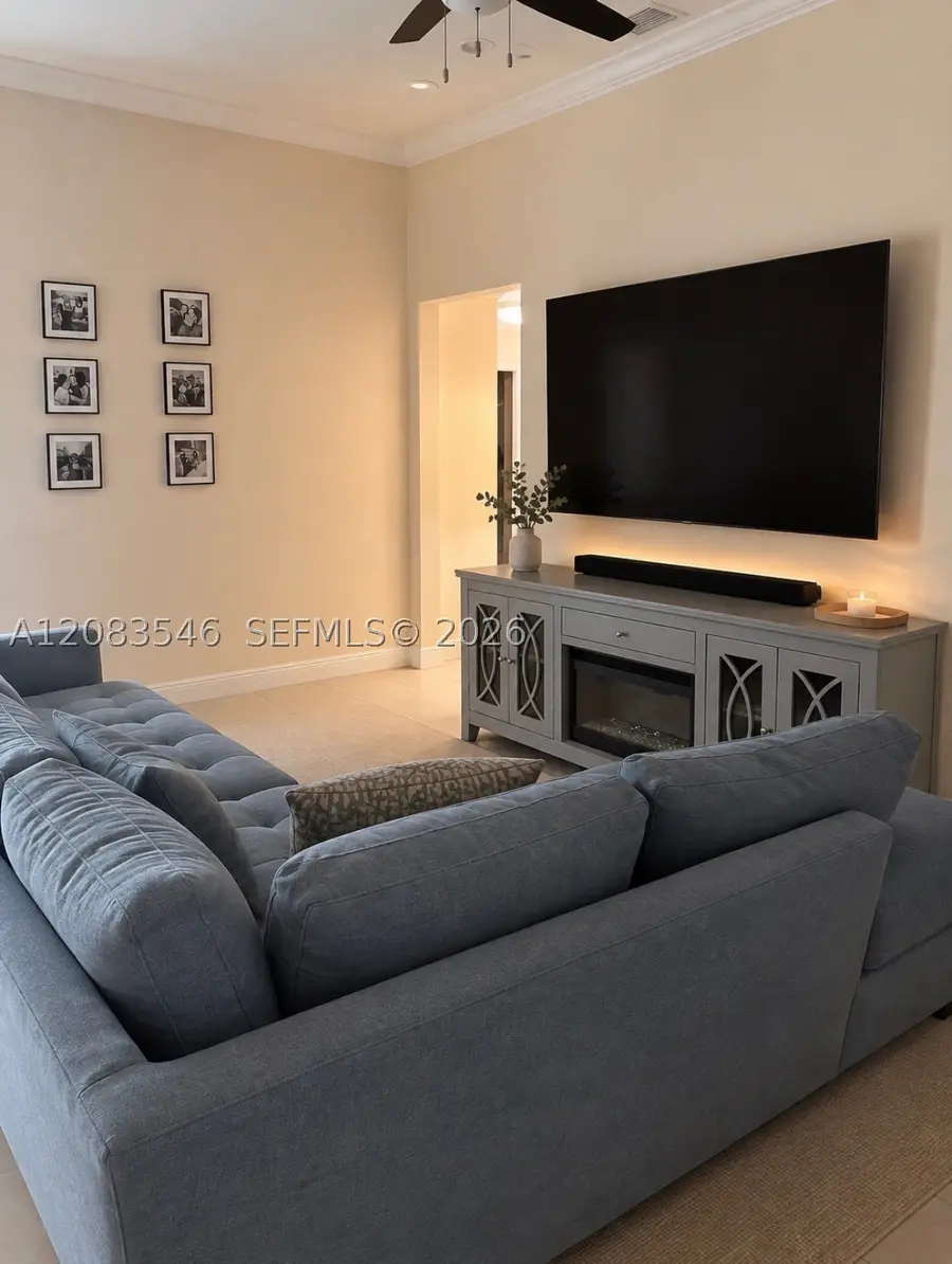 16240 SW 83rd Ln, Miami, FL 33193 - #3