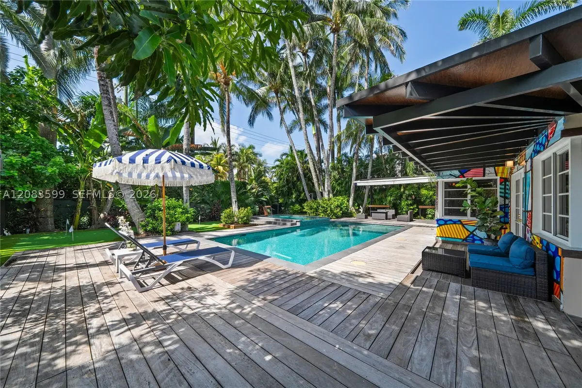 238 E San Marino Dr, Miami Beach, FL 33139 - #1