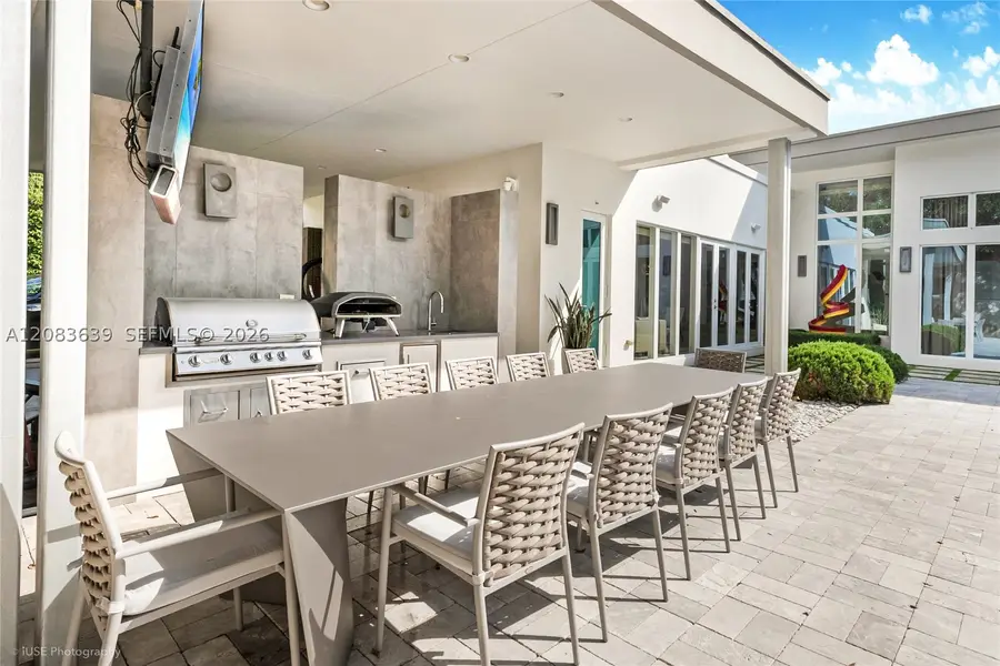 137 W Shore Dr, Miami, FL 33133 - #2