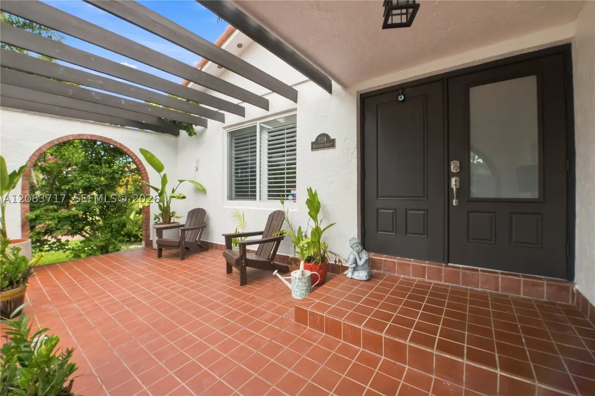1119 Buchanan St, Hollywood, FL 33019 - #1