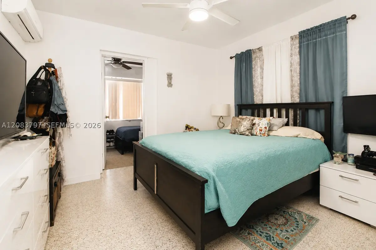 2041 SW 4th St, Miami, FL 33135 - #1