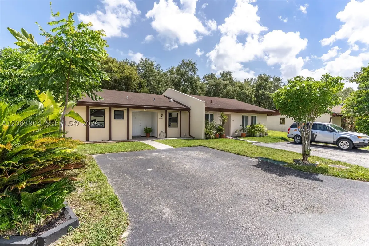 13962 SW 52 Ln, Miami, FL 33175 - #1