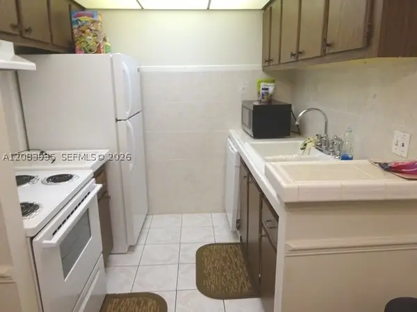 1500 N Congress Ave #B53, West Palm Beach, FL 33401