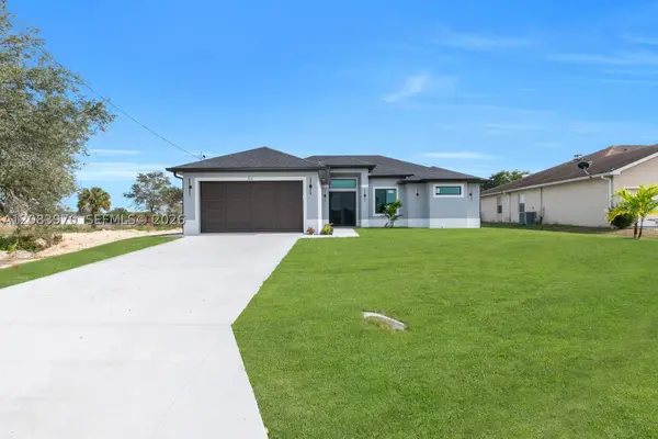 53 Susan Ave S, Lehigh Acres, FL 33976