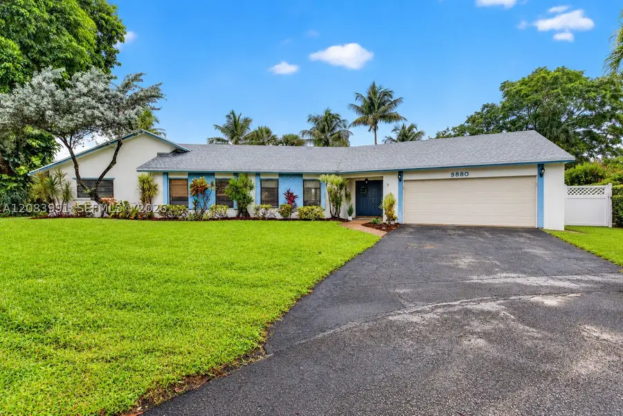 9880 SW 1st St, Plantation, FL 33324 - #2