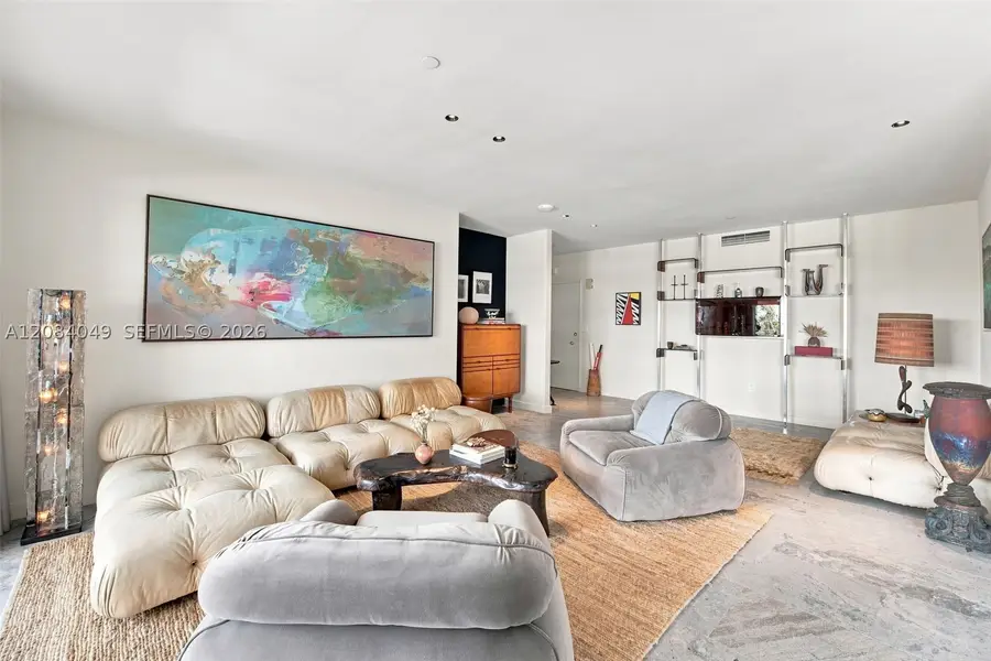 16 Island Ave #4E, Miami Beach, FL 33139 - #2