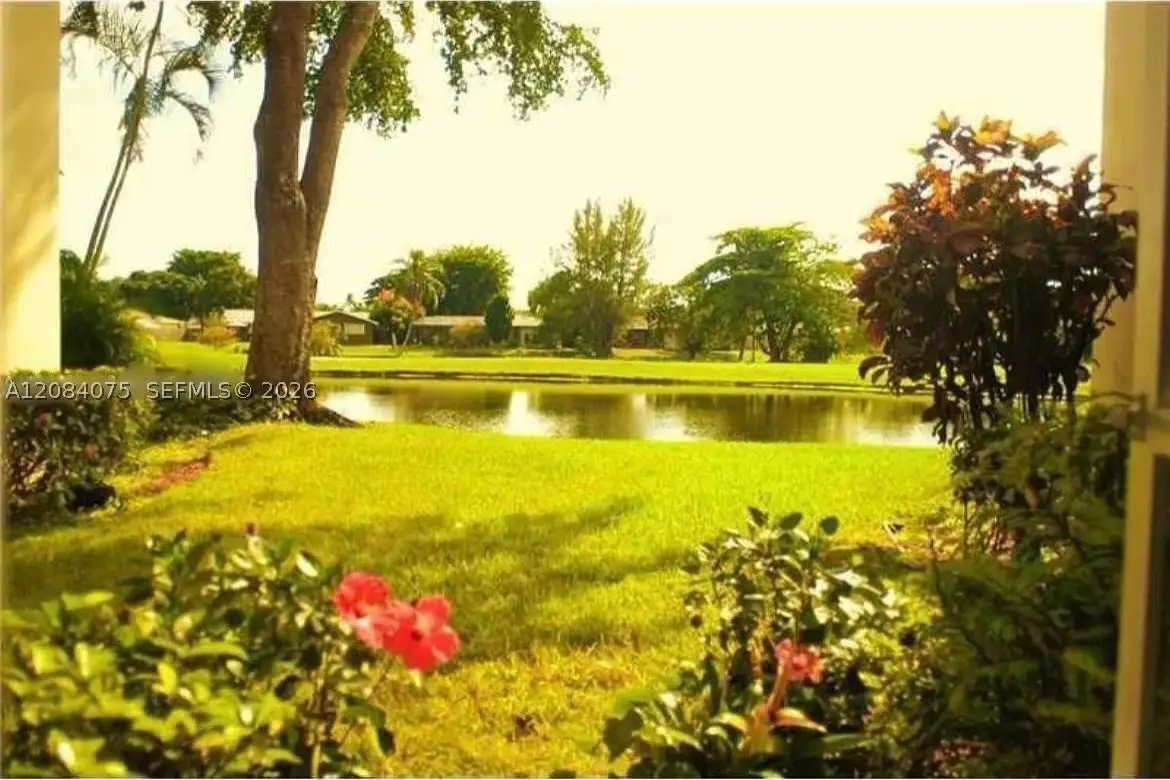 2431 SW 82nd Ave #202, Davie, FL 33324 - #1