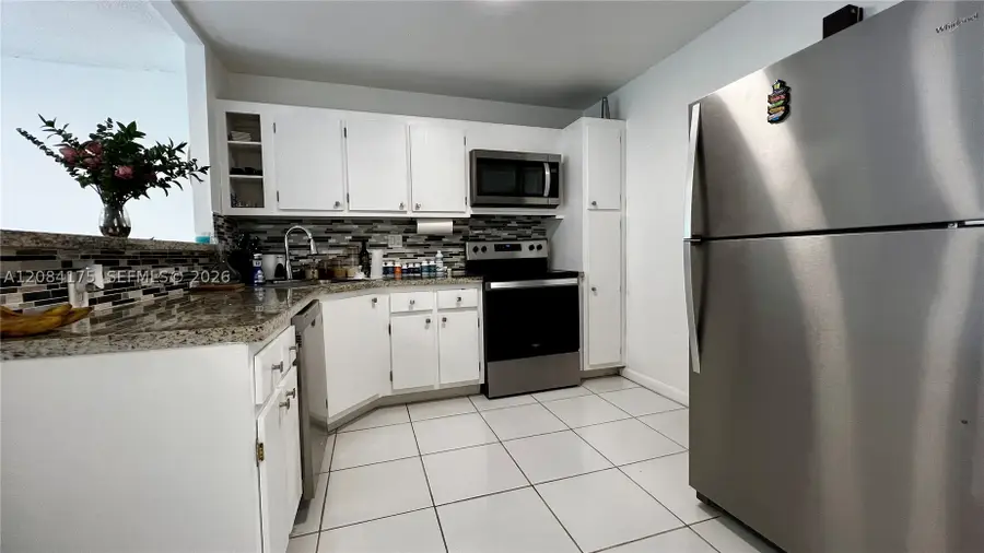 2780 NE 183rd St #303, Aventura, FL 33160 - #2
