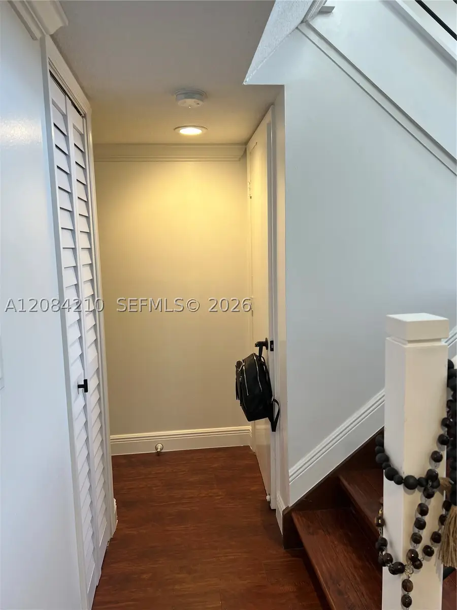 141 SW 96th Ter #305, Plantation, FL 33324 - #3
