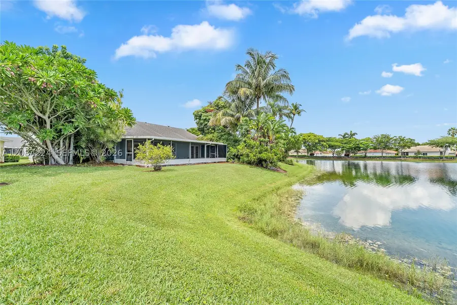 685 SE 25th Ln, Homestead, FL 33033 - #2