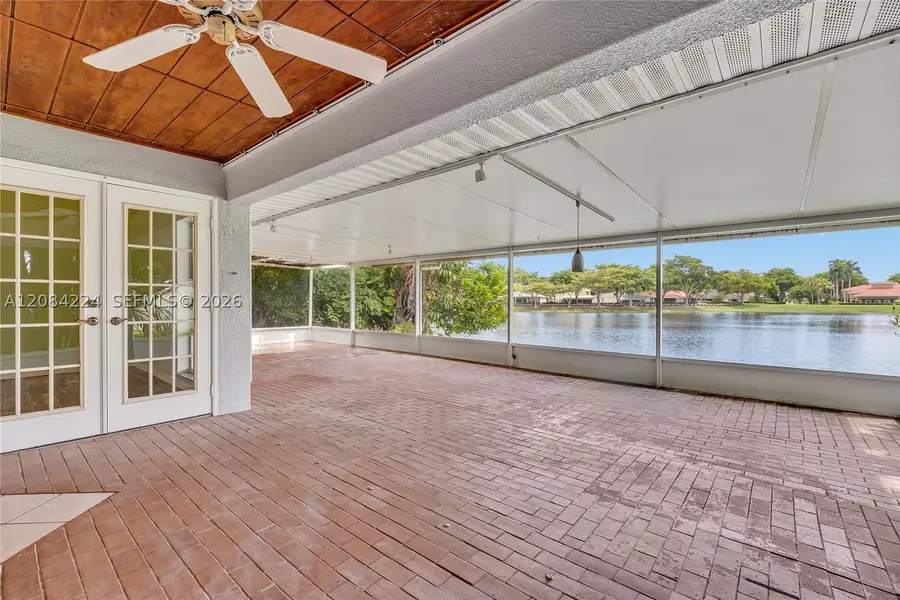 685 SE 25th Ln, Homestead, FL 33033 - #3