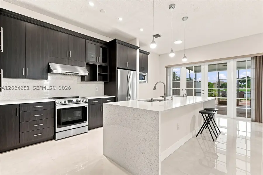 1421 NW 159th Ave, Pembroke Pines, FL 33028 - #3