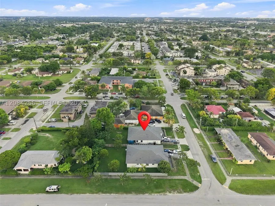 87 NE 12th St, Homestead, FL 33030 - #3