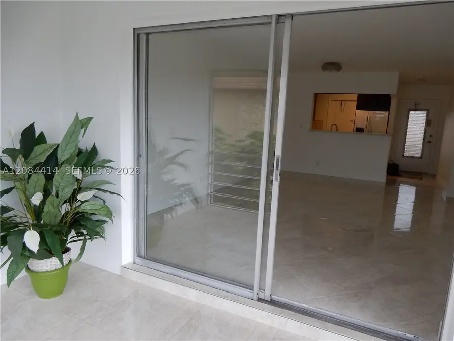 5051 W Oakland Park Blvd #302, Lauderdale Lakes, FL 33313 - #3