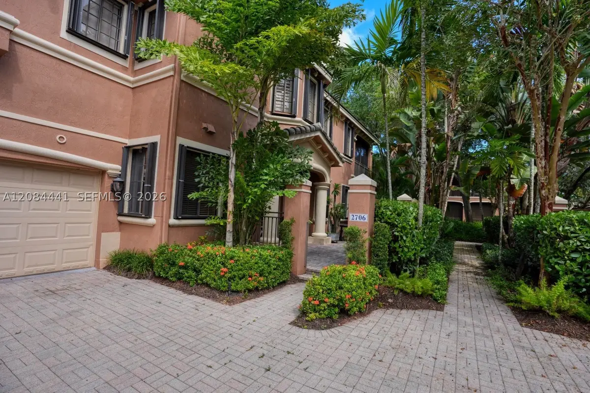 2706 Kinsington Cir #23-2, Weston, FL 33332 - #1