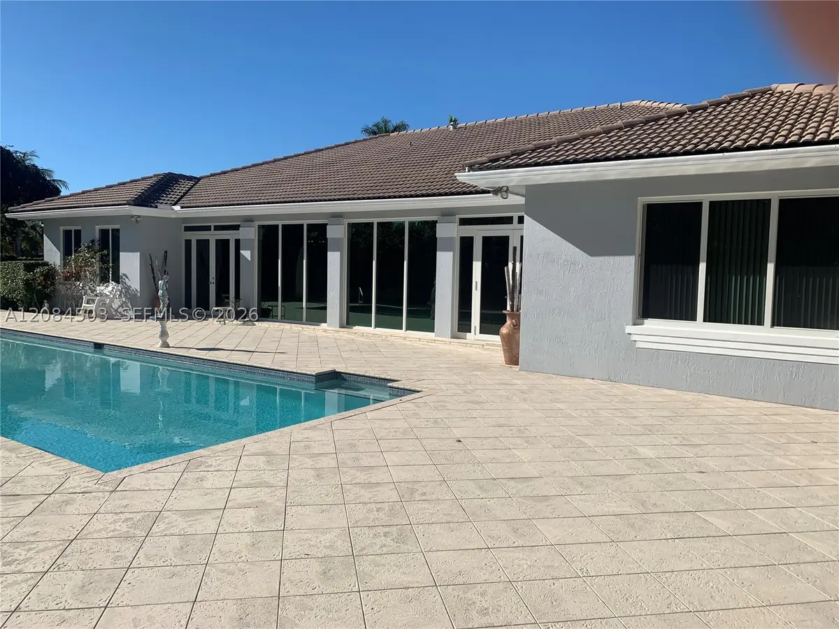 7625 SW 75th Ave, Miami, FL 33143 - #1