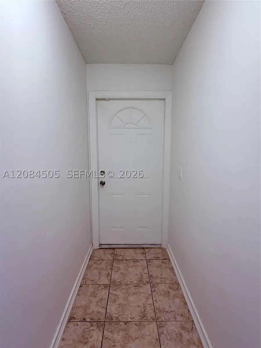 3591 NW 91st Ave, Sunrise, FL 33351 - #2