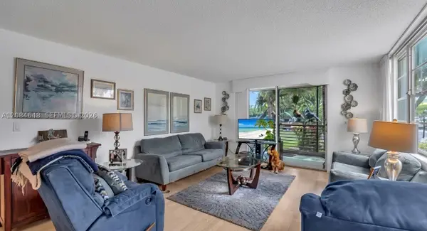 1300 Saint Charles Pl #L11, Pembroke Pines, FL 33026