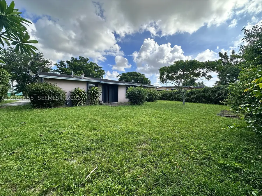 1410 NW 174th St, Miami Gardens, FL 33169 - #3