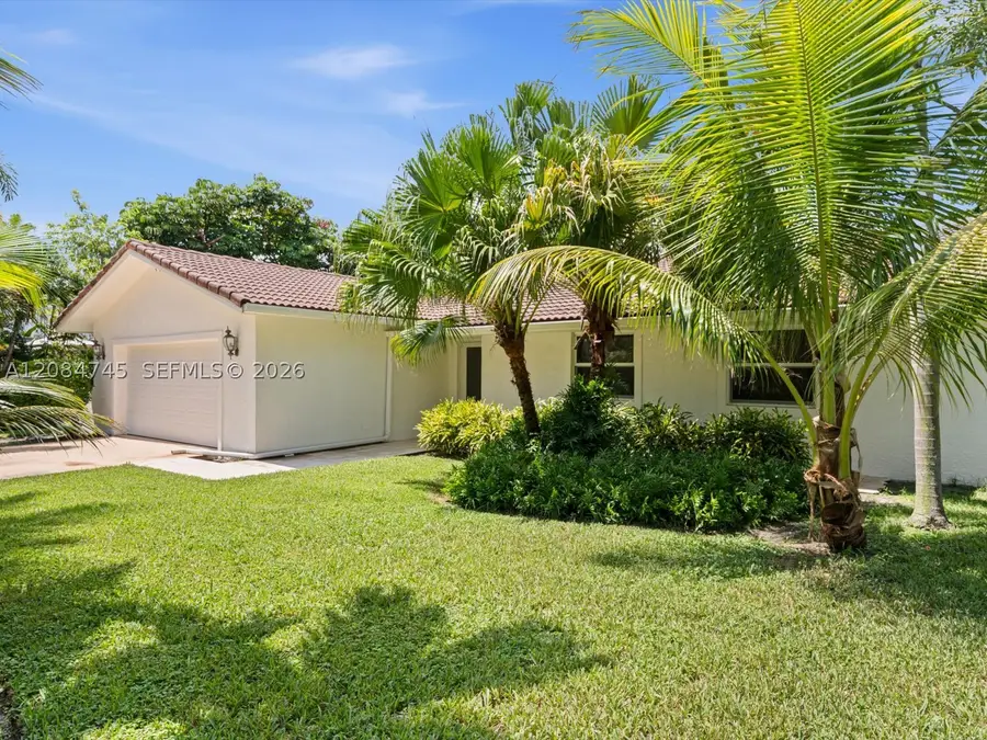 731 NW 4th Ct, Boca Raton, FL 33432 - #2