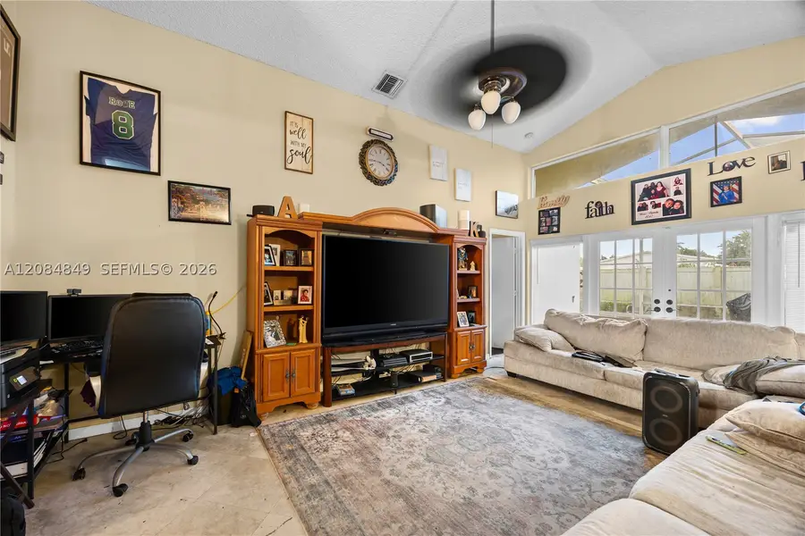 1065 W Fairfax Cir W, Boynton Beach, FL 33436 - #2