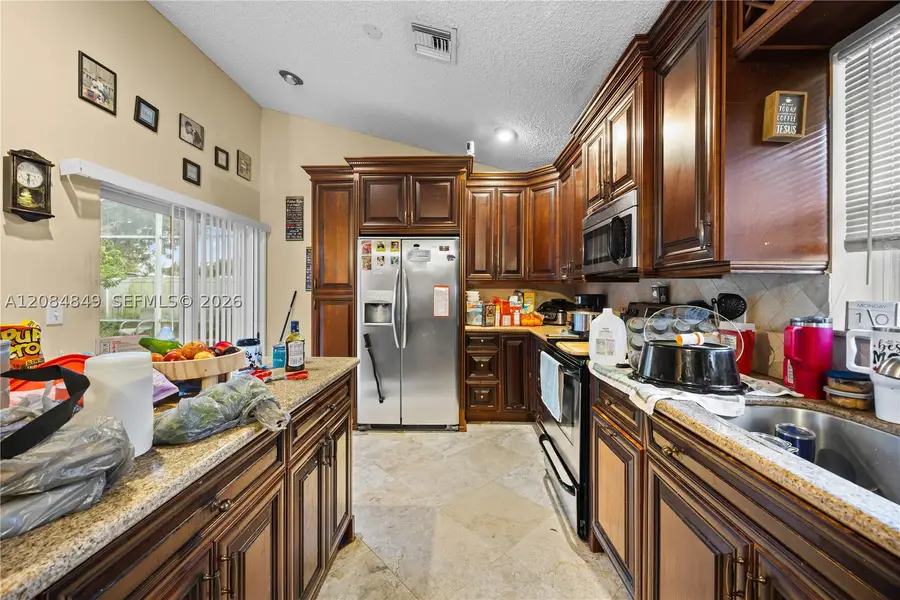1065 W Fairfax Cir W, Boynton Beach, FL 33436 - #3