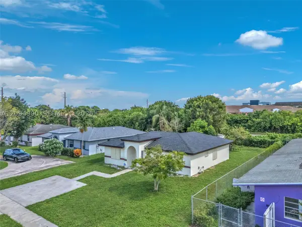 370 NW 14th St, Pompano Beach, FL 33060