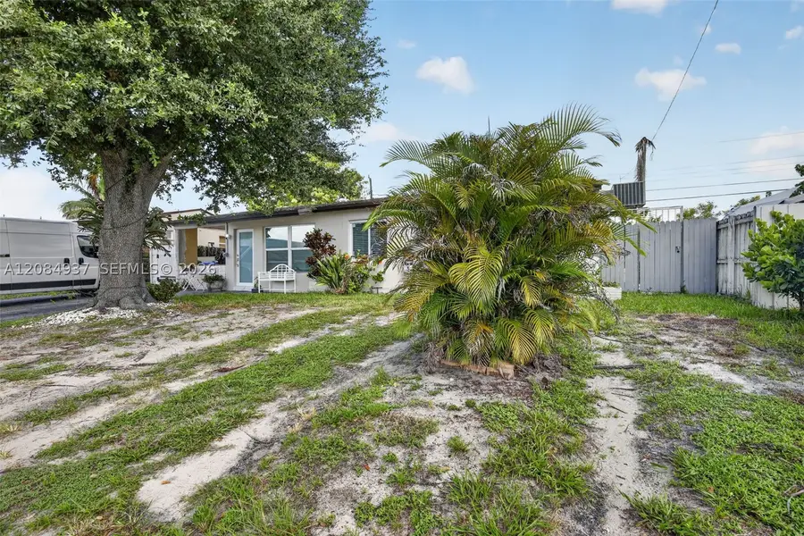 4351 SW 22nd St, Fort Lauderdale, FL 33317 - #2