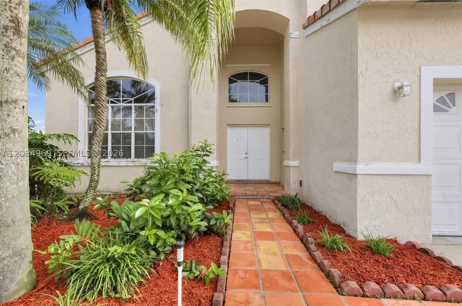 335 Cambridge Dr, Weston, FL 33326 - #3