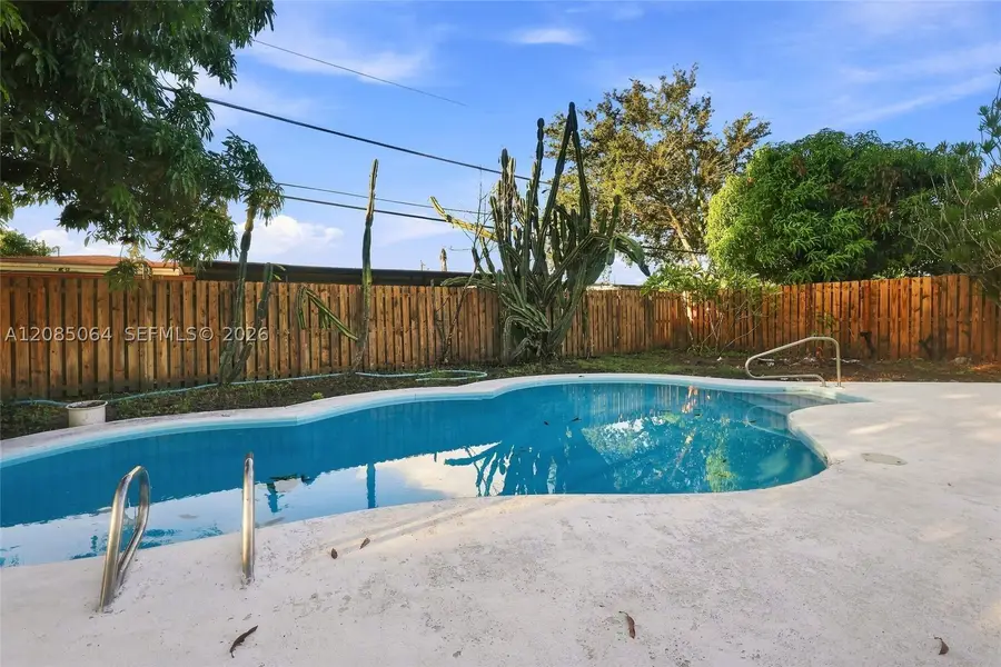 7470 NW 21st Ct, Sunrise, FL 33313 - #2