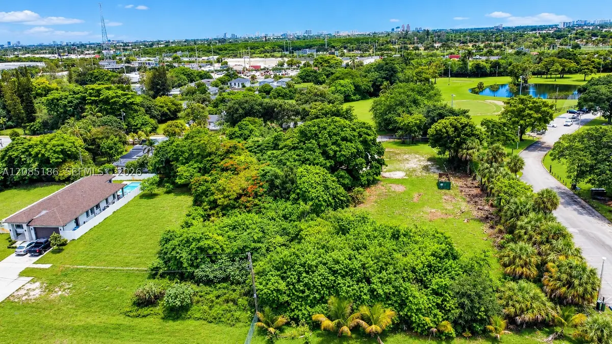 2620 NW 20th Ave, Oakland Park, FL 33311 - #1